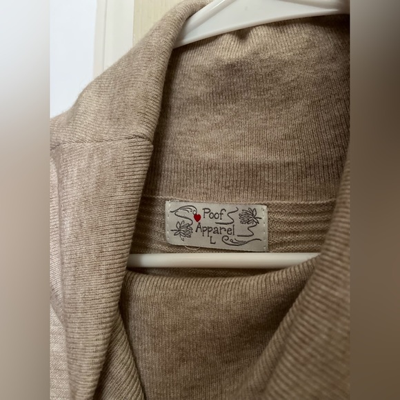 Turtleneck sweater - Picture 2 of 2